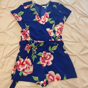 Yumi Kim Blue Red Pink Floral Romper Size M